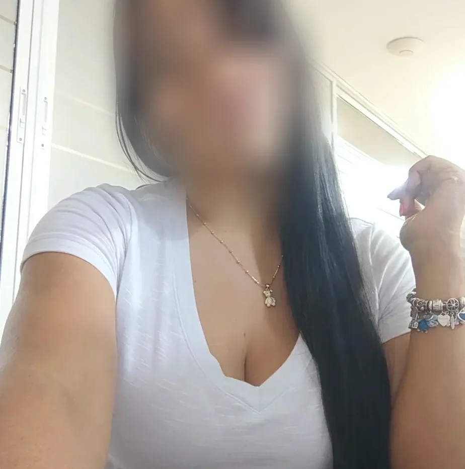 Jovana, 35