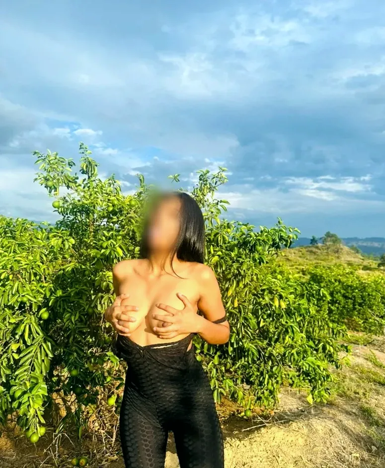 Merve, 25