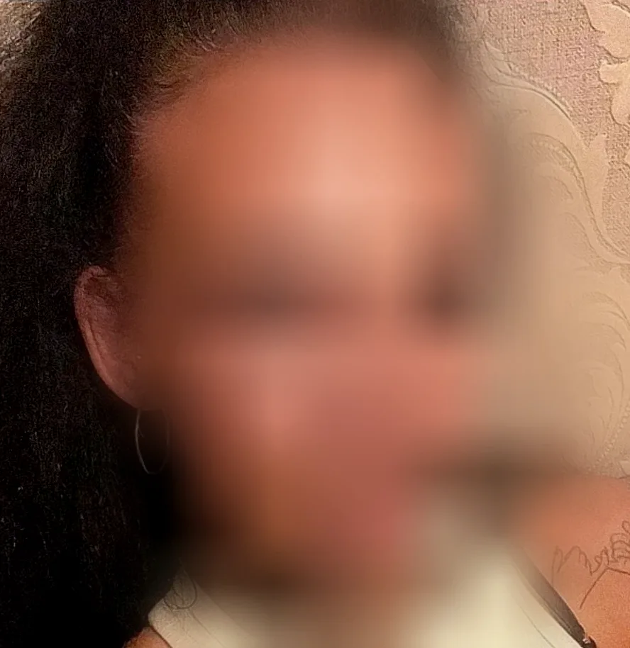 Nour, 38