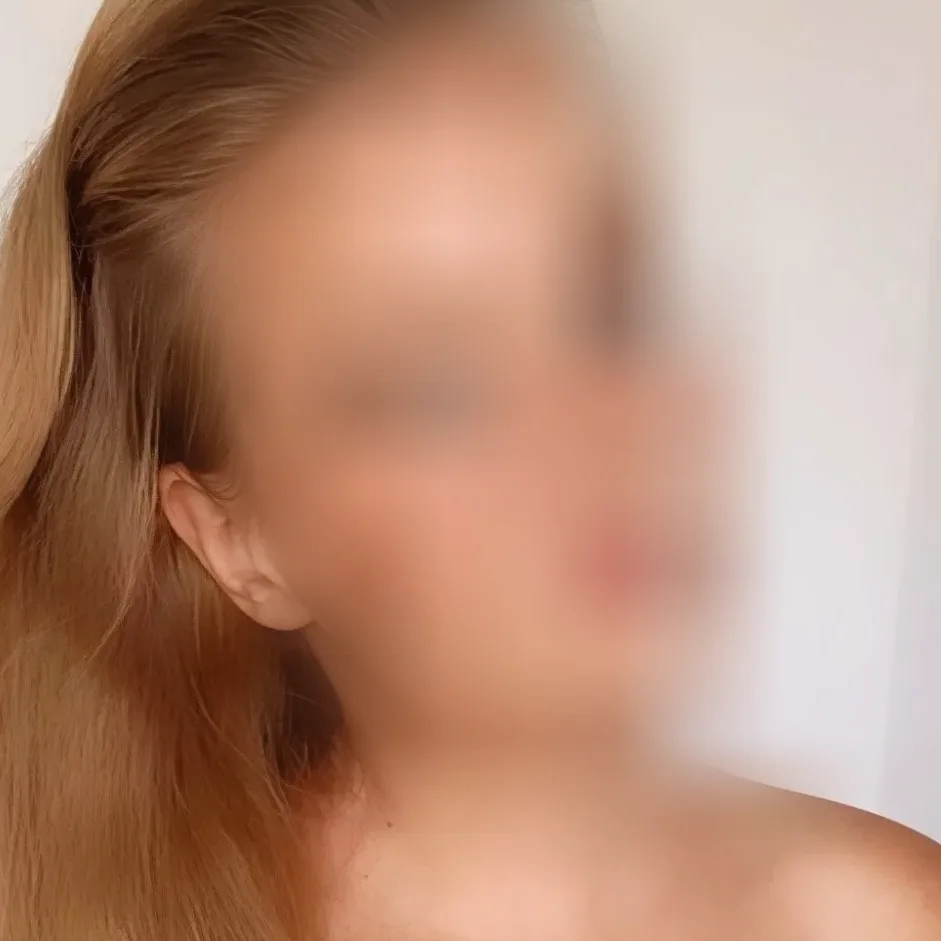 Pernille, 28